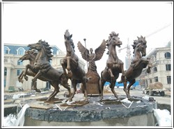 阿波羅戰(zhàn)車雕塑廠家