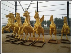 阿波羅戰(zhàn)車雕塑圖片