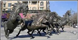 廣場(chǎng)大型銅馬雕塑