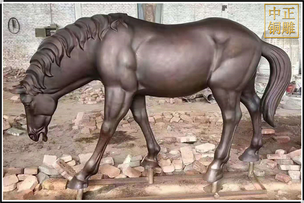 銅馬雕塑鑄造.jpg
